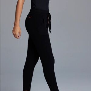 NWOT Greyson Koko Cashmere Joggers Small